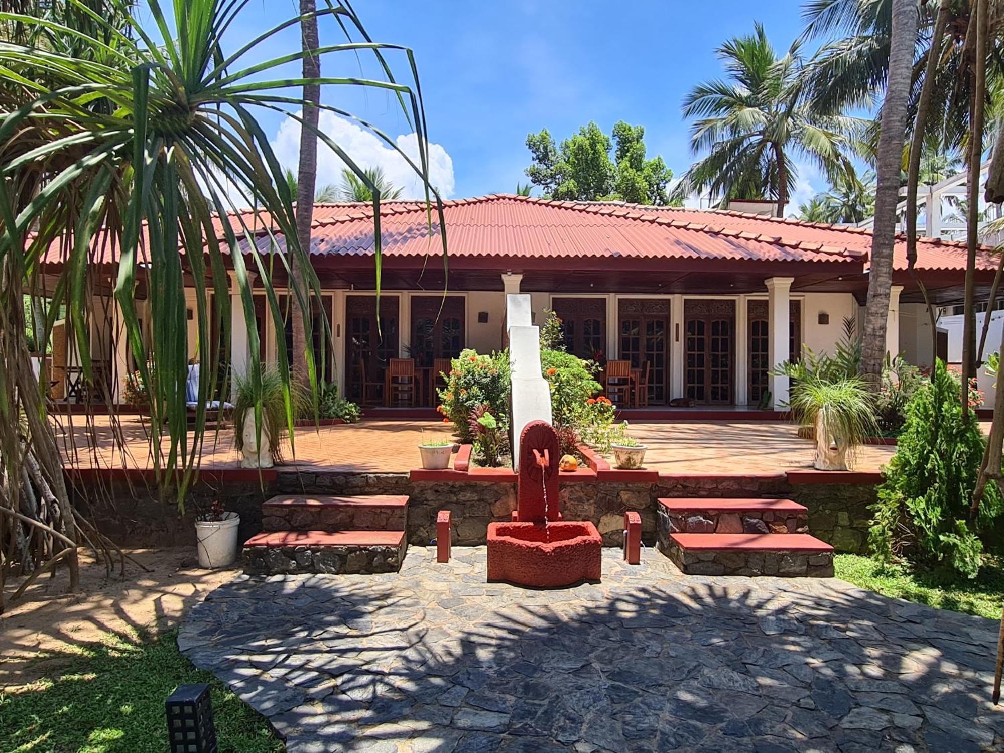 Czech House Villa Tangalle Bagian luar foto